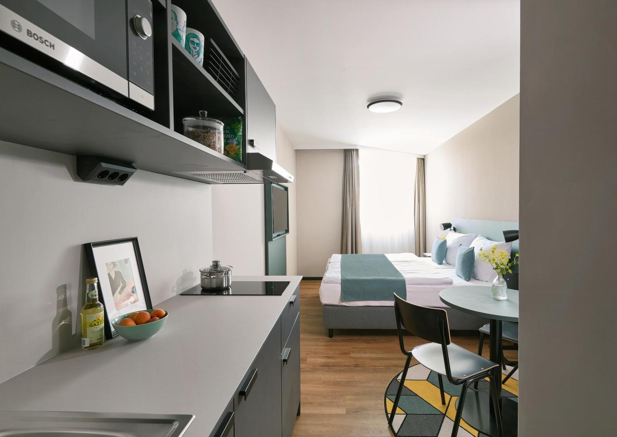 Living Hotel Am Deutschen Museum Мюнхен Экстерьер фото