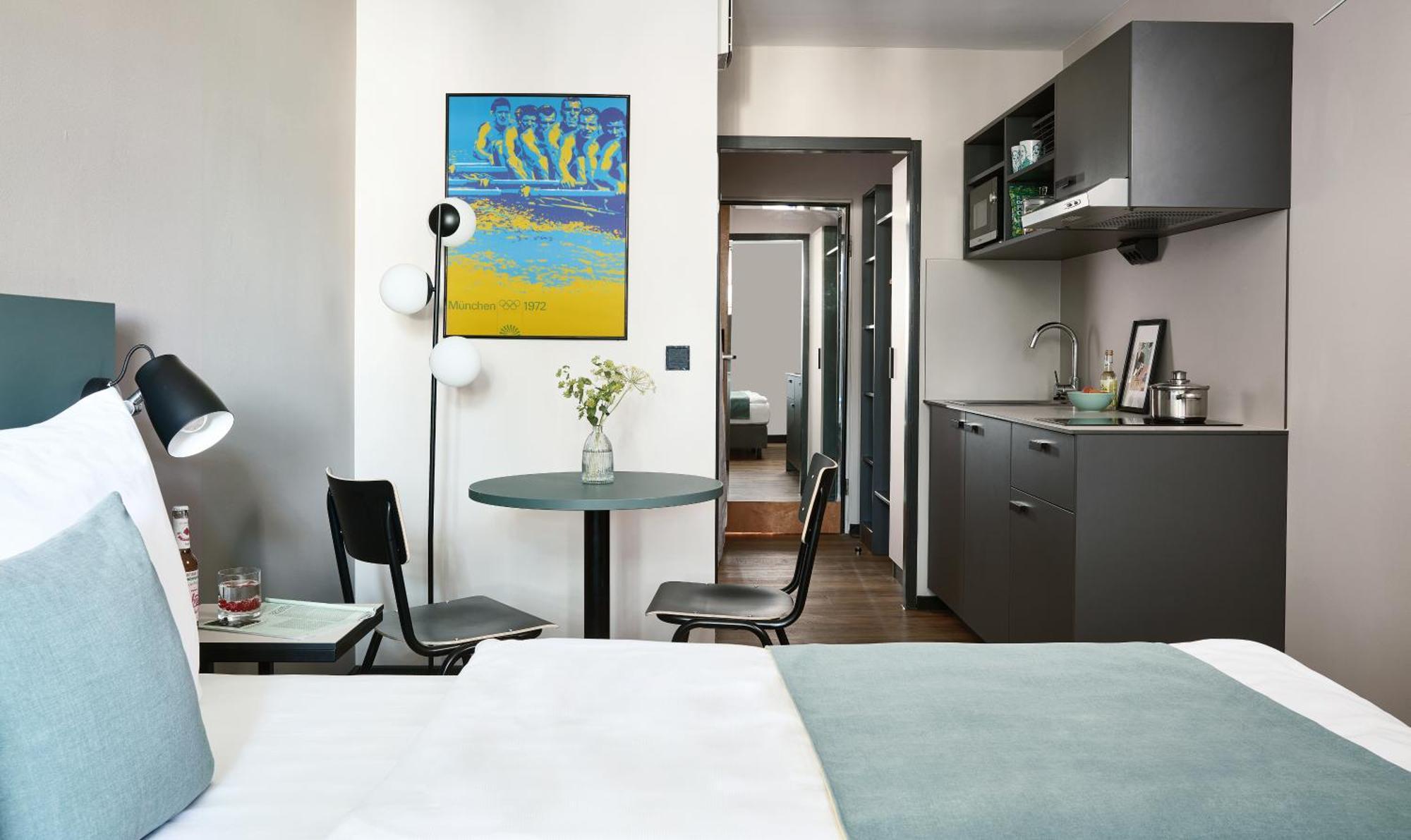 Living Hotel Am Deutschen Museum Мюнхен Экстерьер фото